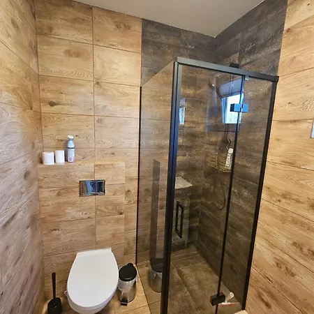 Dotyk Rosy Na Kaszubach 度假居 *