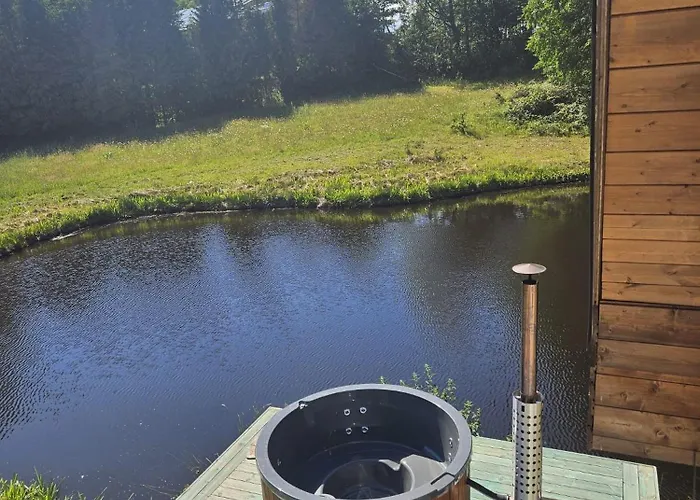 Dotyk Rosy Na Kaszubach بومليفو